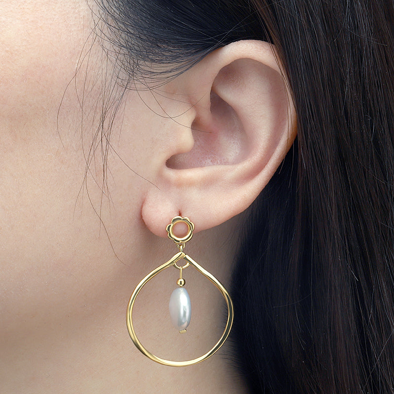 Teardrop Baroque Pearl Earrings