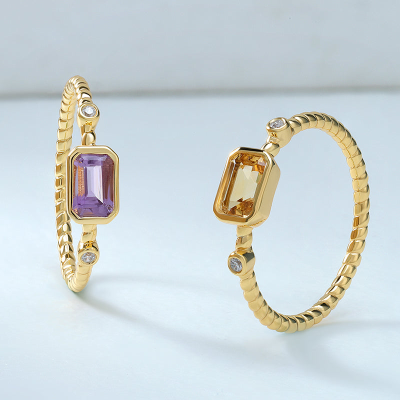 Soft Gem Twist Ring